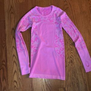 Lululemon long sleeve top size 2